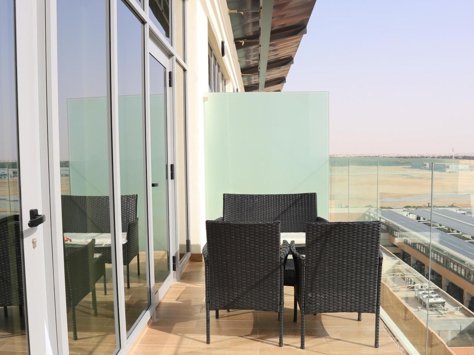 Grandiose Getaway 1br In Masdar *